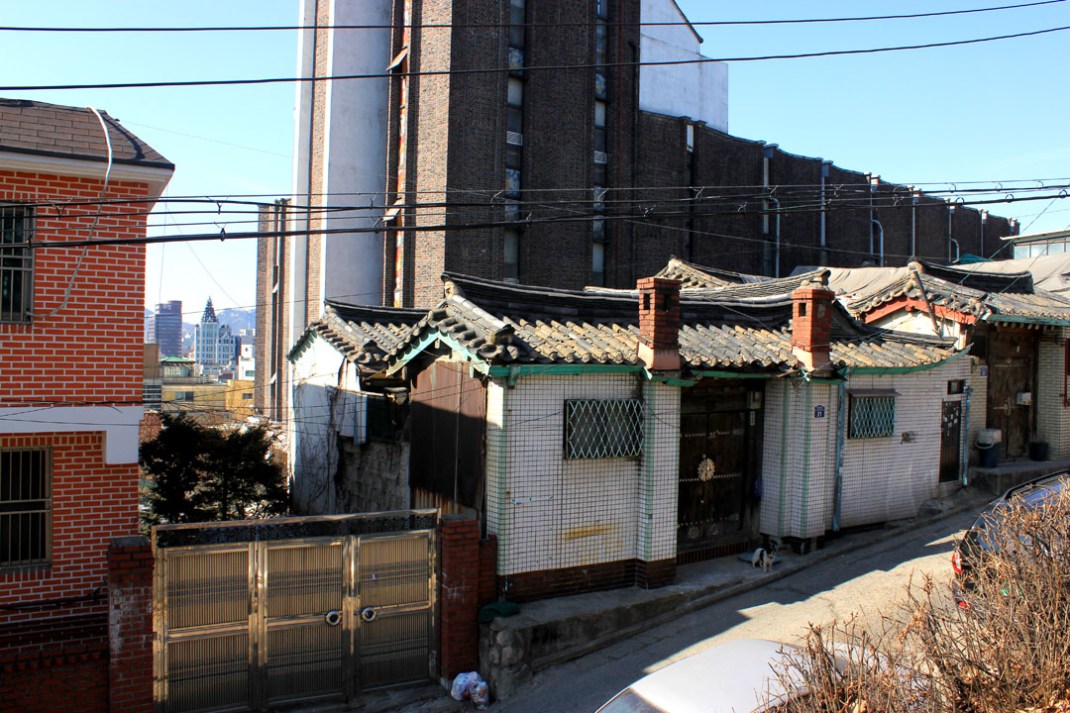 Traditional Korean Homes & a Scraper