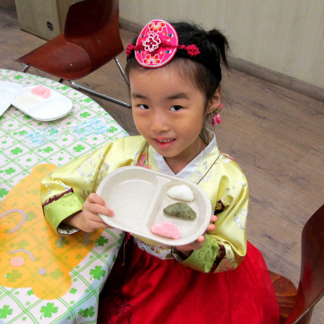 Chuseok Tiffany Making Songpyeon