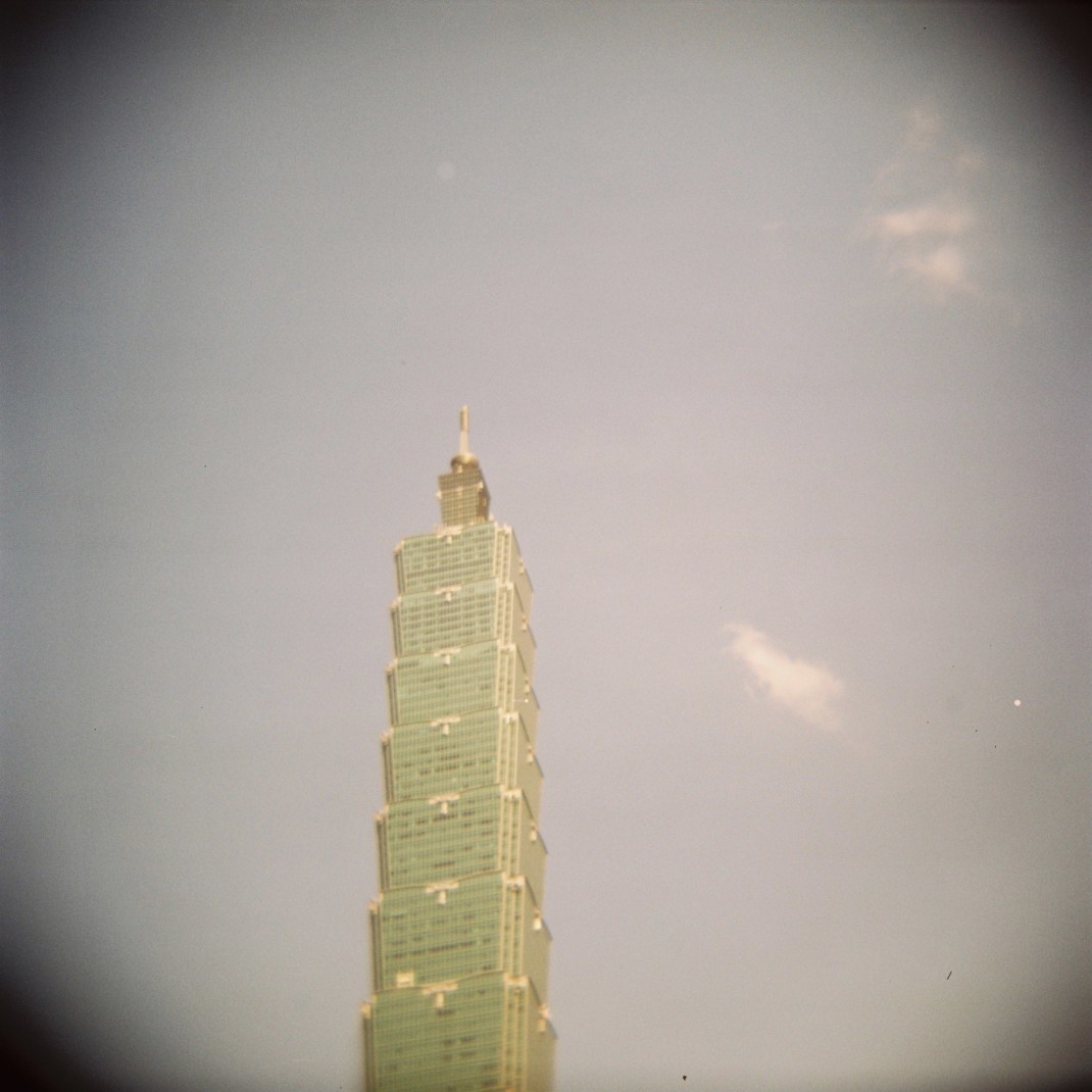 Taipei 101 Holga 